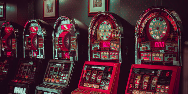 Parimad online-kasiino boonused, mis võivad teile huvi pakkuda, kui olete hasartmängude uus kasutaja